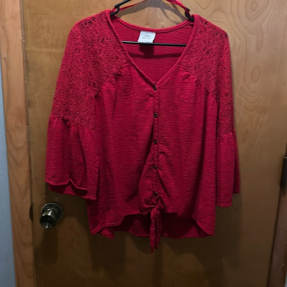 L Knox Rose top